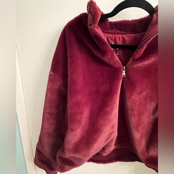 Plush Burgundy Pullover - Picture 7 of 9